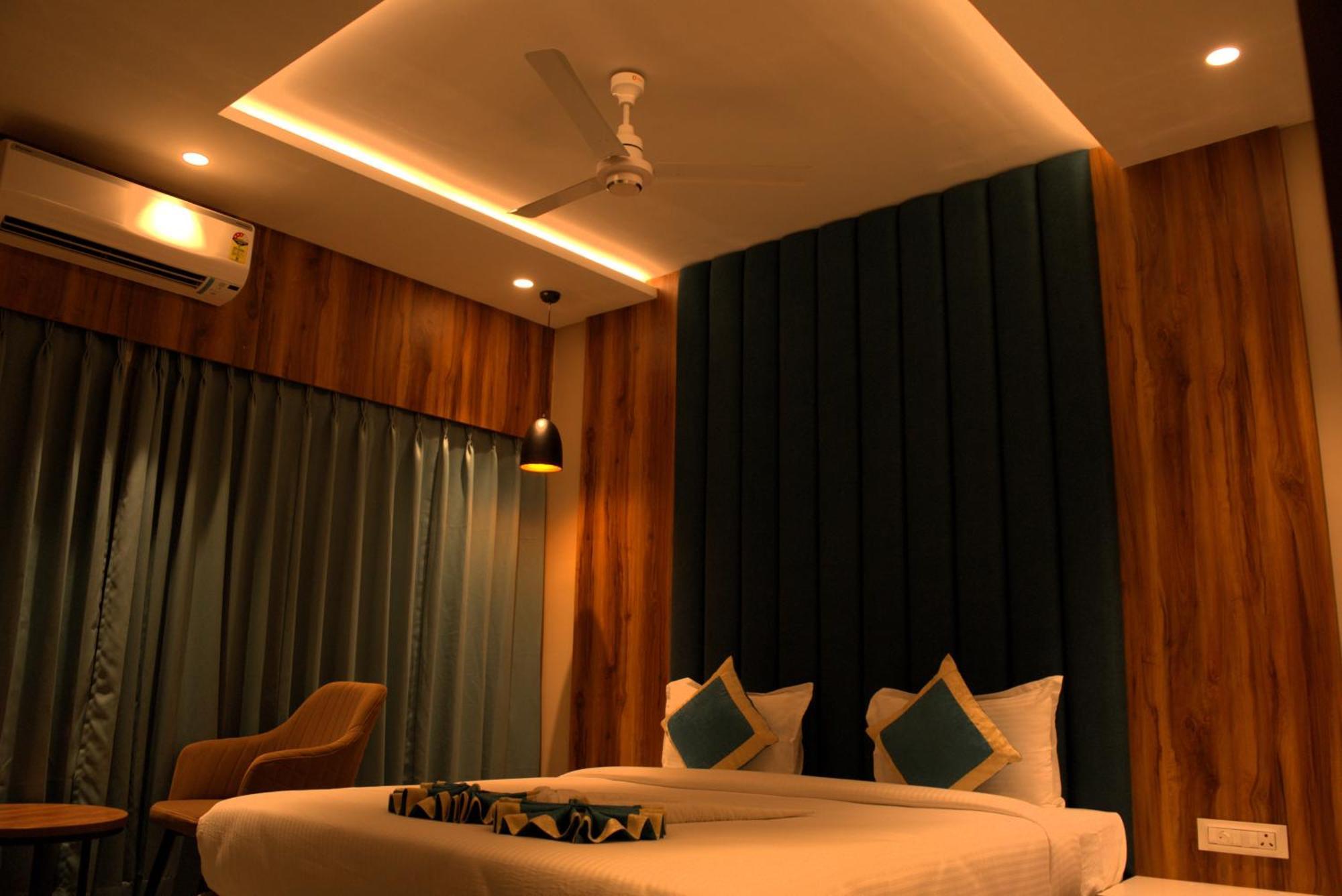 Hotel Tanisha Kishanganj Exteriér fotografie